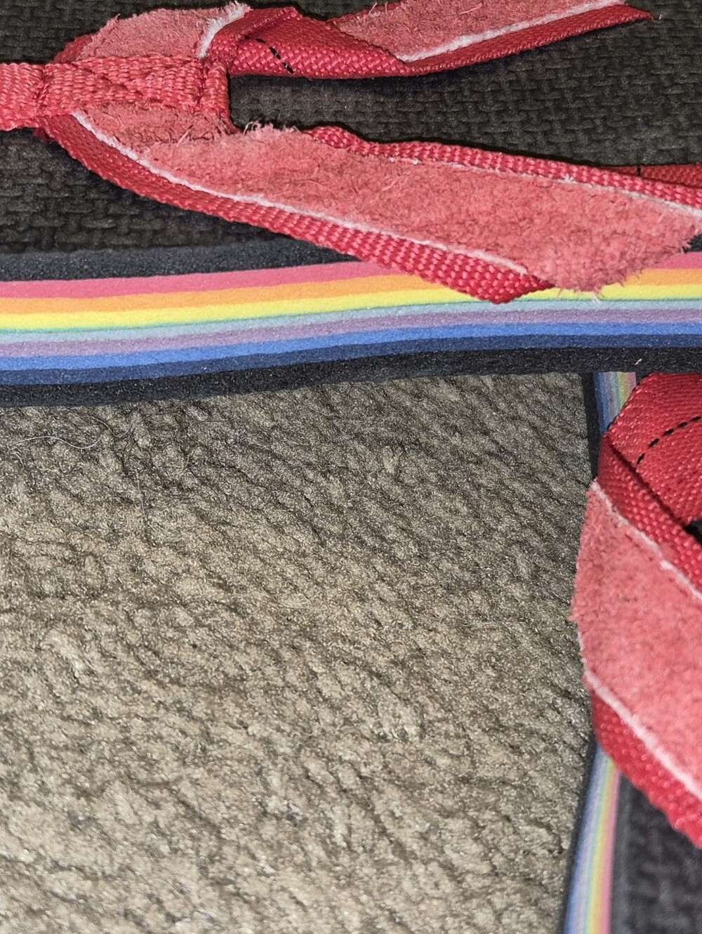 VTG 80s Flip Flops 🌈  Stripes Pride Thick Foam Sandals Woman's Size 7.5 8 Retro - Picture 2 of 6